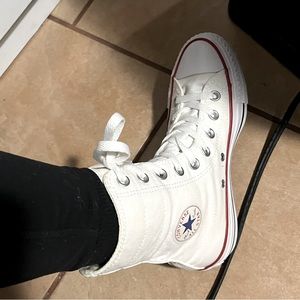 Rare EXTRA long high top converse / chucks size 6 women’s / 23 cm classic white